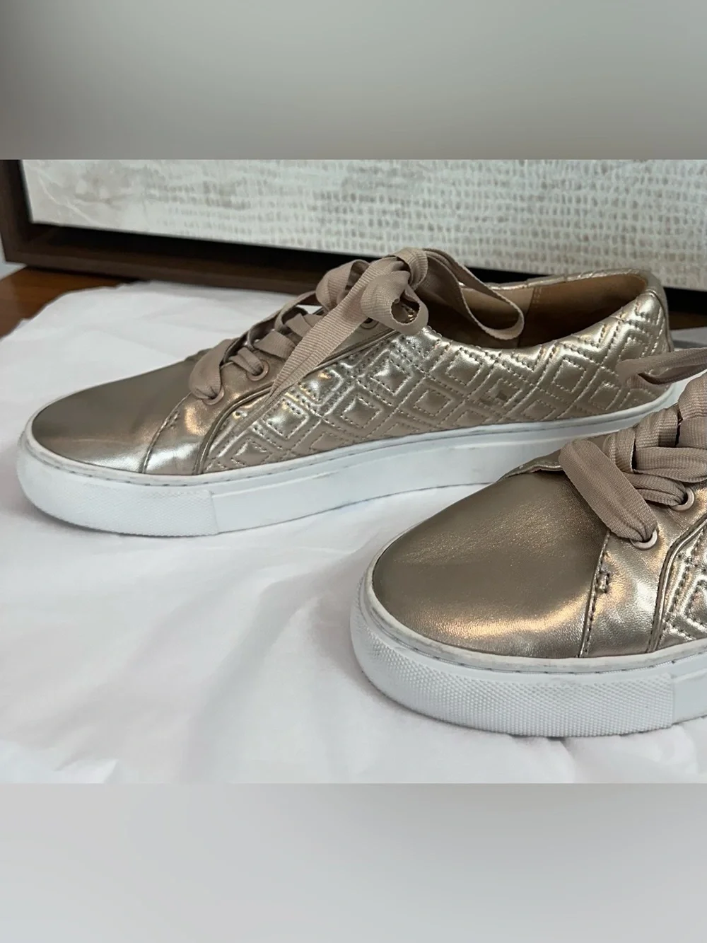 Tory Burch Metallic Gold Quilted Leather Lace Up Sneakers Women’s Size 8M
